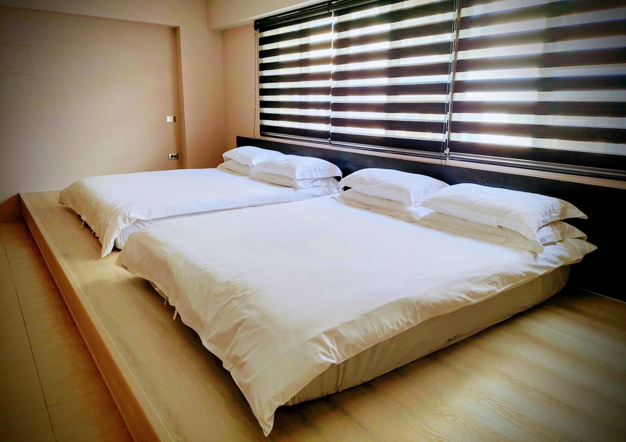 小步洋樓民宿kokokara House Tainan Buitenkant foto